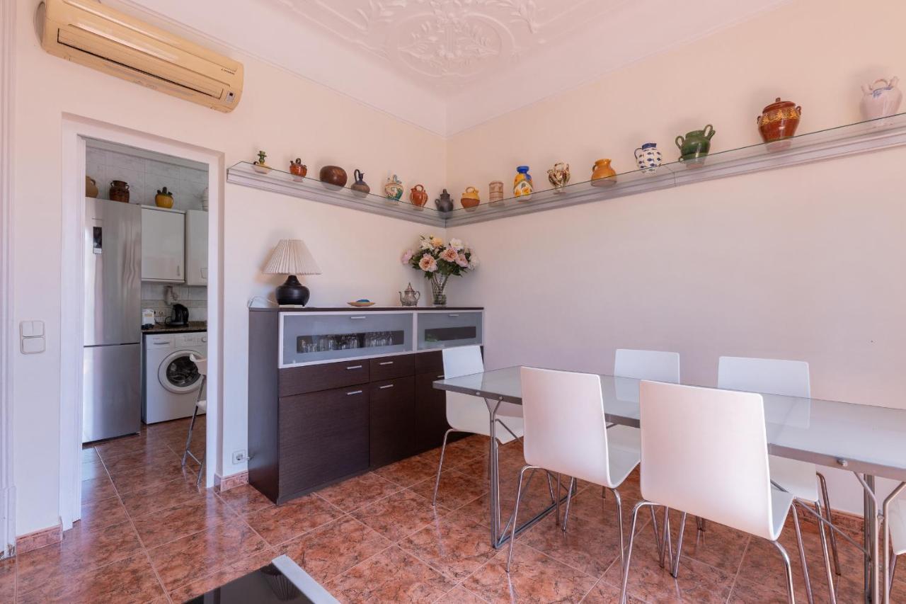 Aparteasy - Modernist Flat In Eixample Center Barcelona Luaran gambar