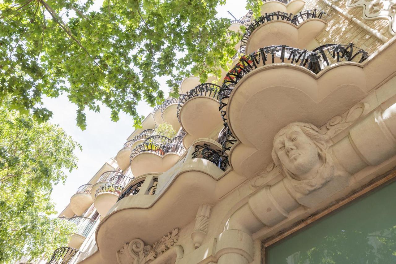 Aparteasy - Modernist Flat In Eixample Center Barcelona Luaran gambar