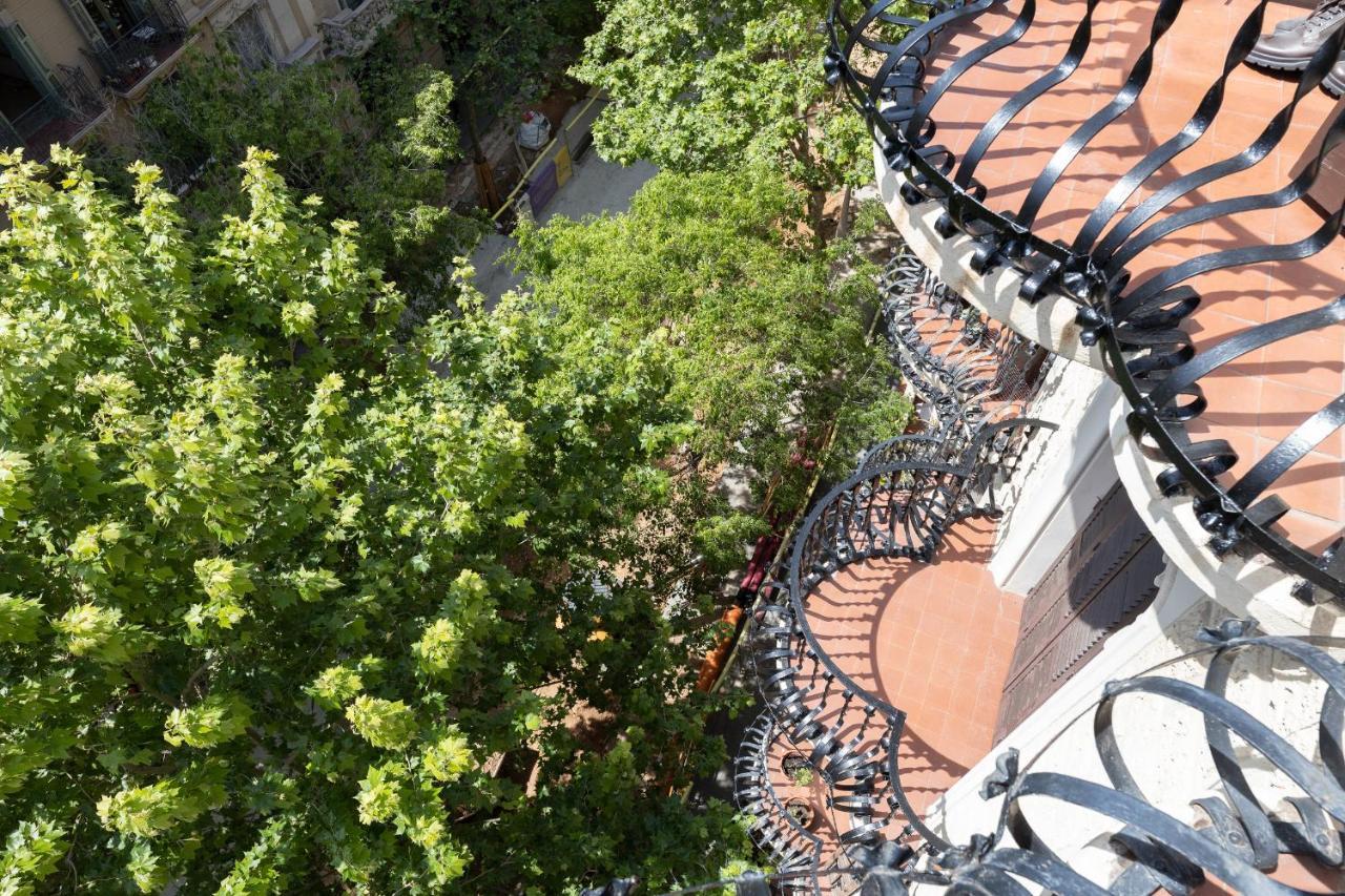 Aparteasy - Modernist Flat In Eixample Center Barcelona Luaran gambar